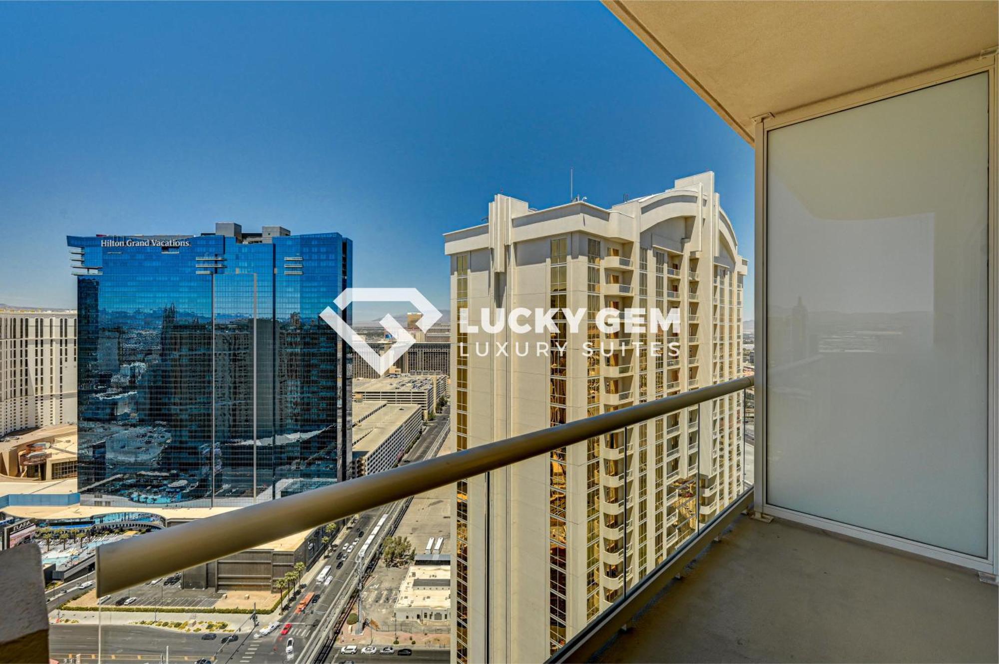 Lucky Gem Penthouse & Luxury Suites At Signature Resort, Balcony Strip View 3505 ラスベガス エクステリア 写真