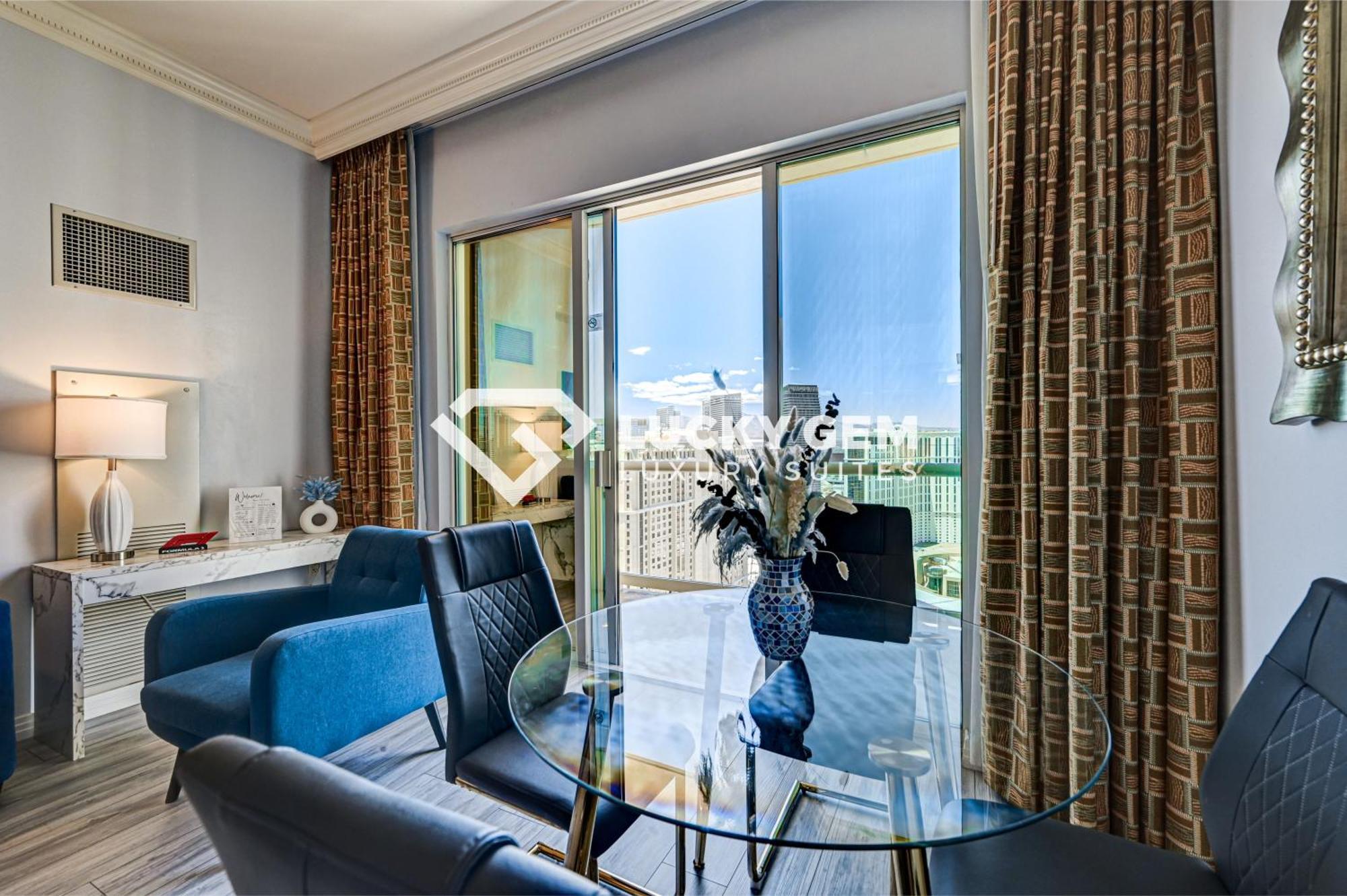 Lucky Gem Penthouse & Luxury Suites At Signature Resort, Balcony Strip View 3505 ラスベガス エクステリア 写真