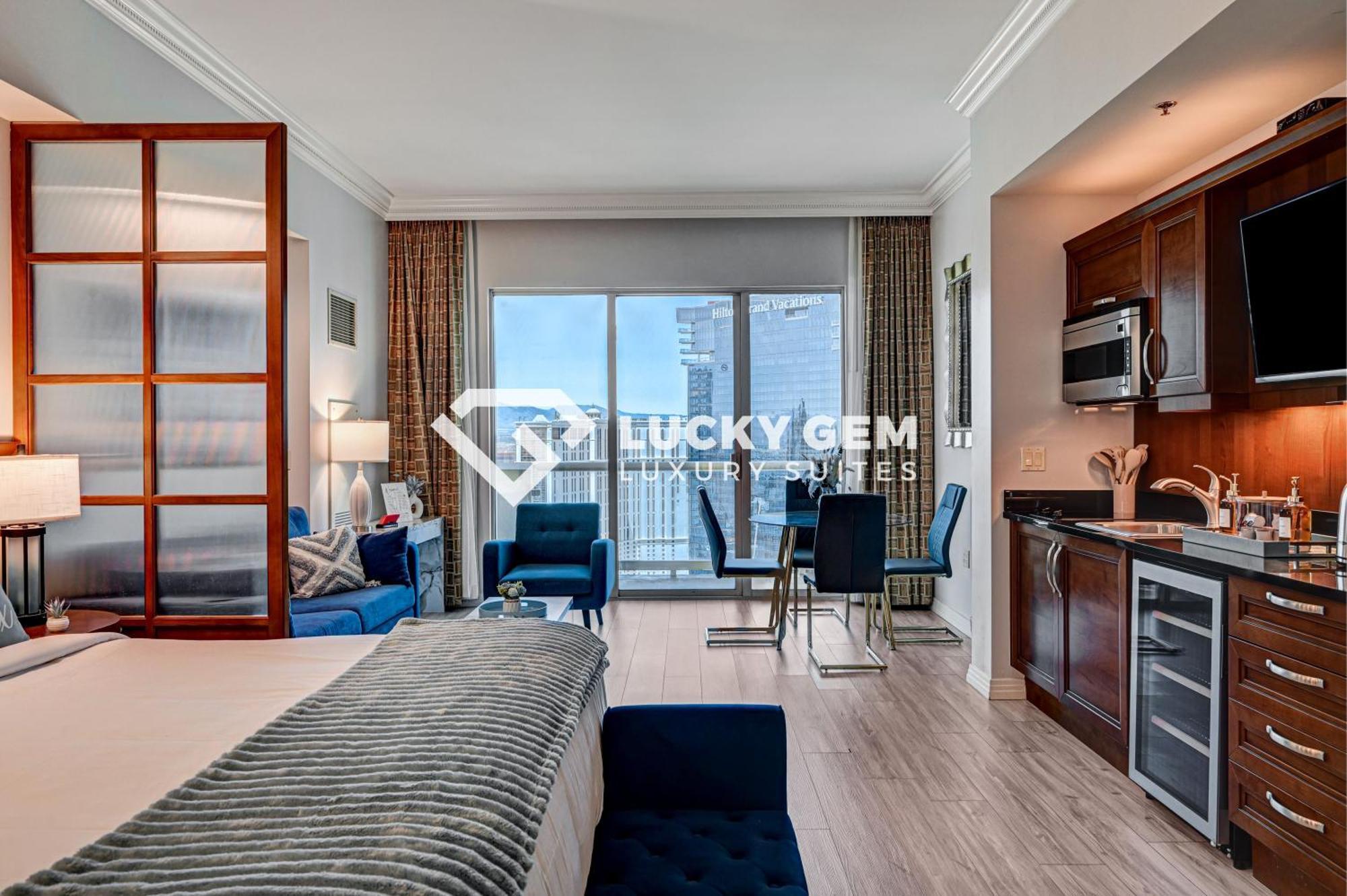 Lucky Gem Penthouse & Luxury Suites At Signature Resort, Balcony Strip View 3505 ラスベガス エクステリア 写真