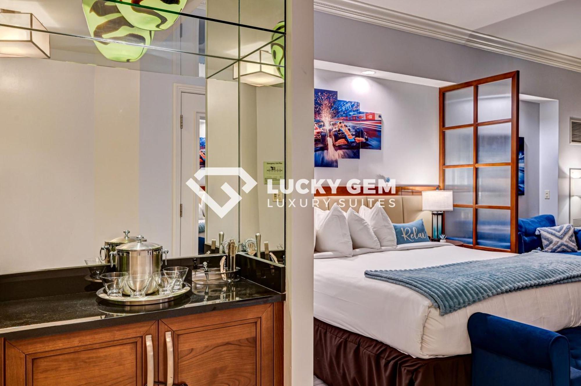 Lucky Gem Penthouse & Luxury Suites At Signature Resort, Balcony Strip View 3505 ラスベガス エクステリア 写真