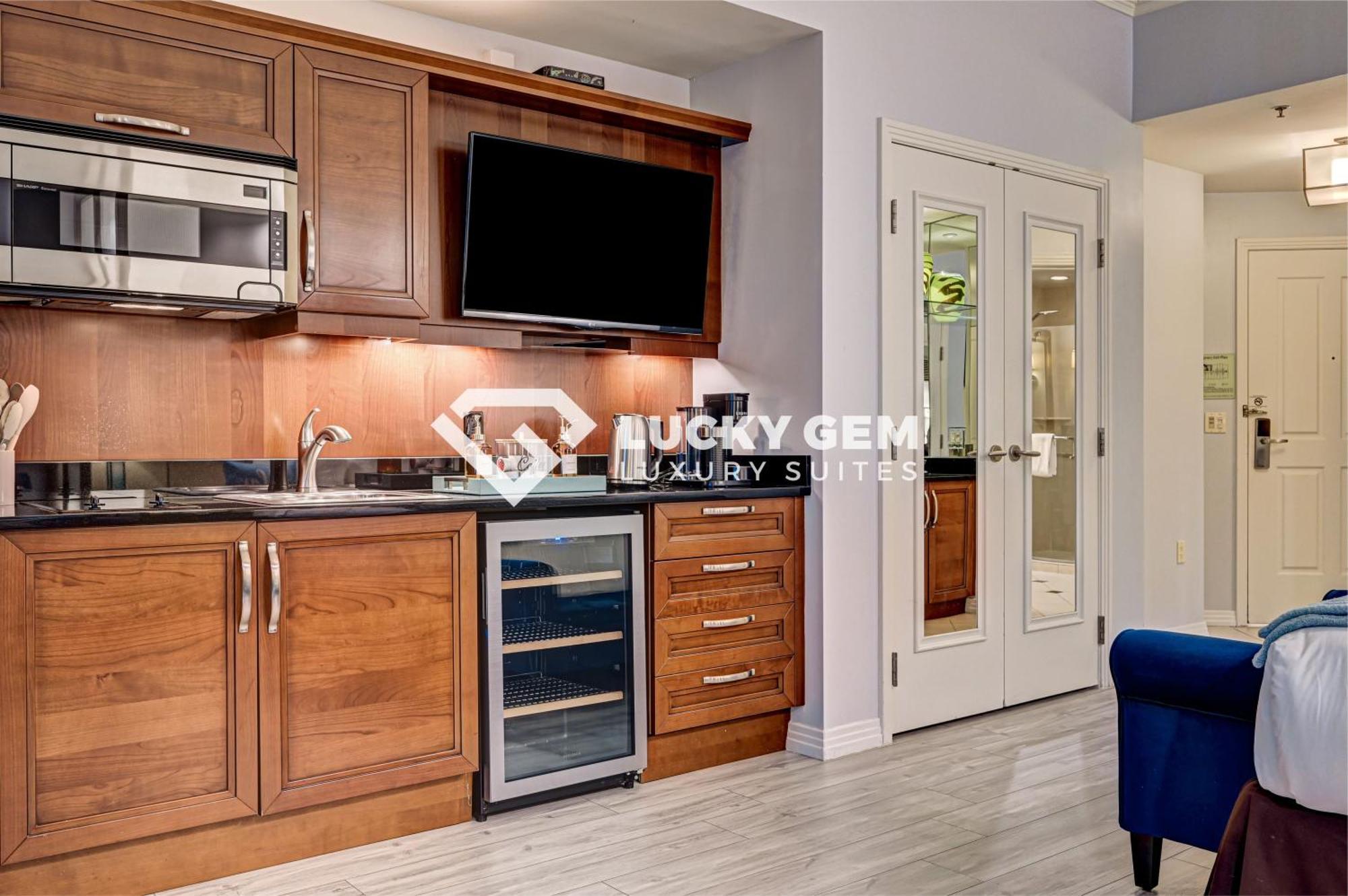 Lucky Gem Penthouse & Luxury Suites At Signature Resort, Balcony Strip View 3505 ラスベガス エクステリア 写真